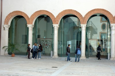 Palazzo Bevilacqua-Costabili